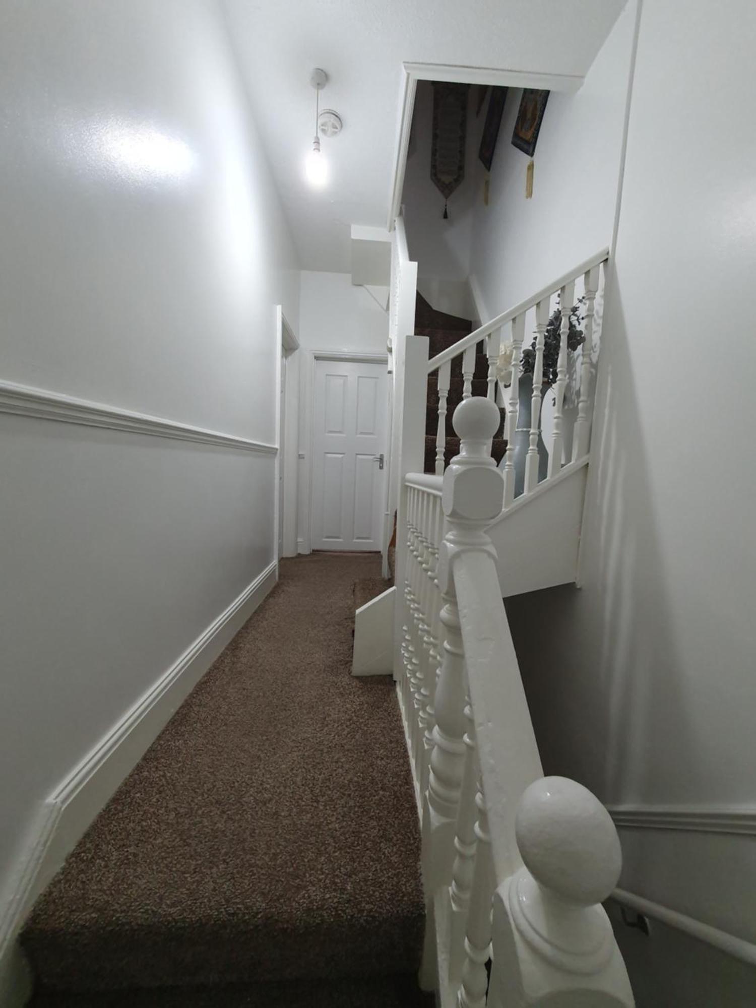 Private Double Room In Cardiff Exterior photo